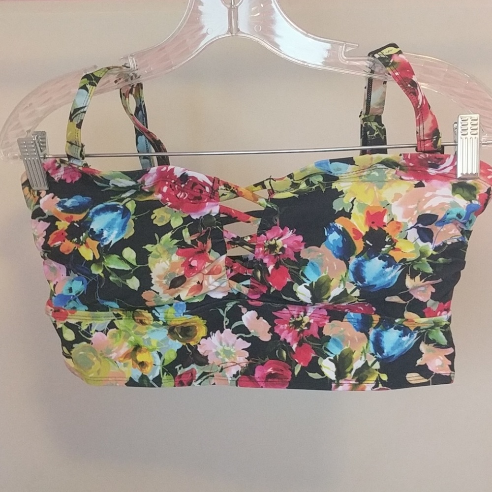 Torrid floral bikini top 👙